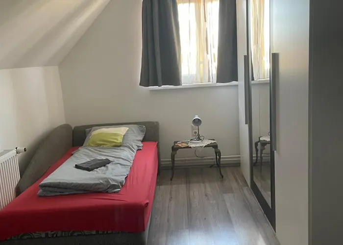 Anett Wellis Poroszlo